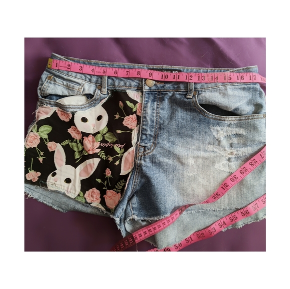 SOLD*One of a Kind!!! Denim Shorts -Hand Altered - Size 13 - Picture 4 of 5